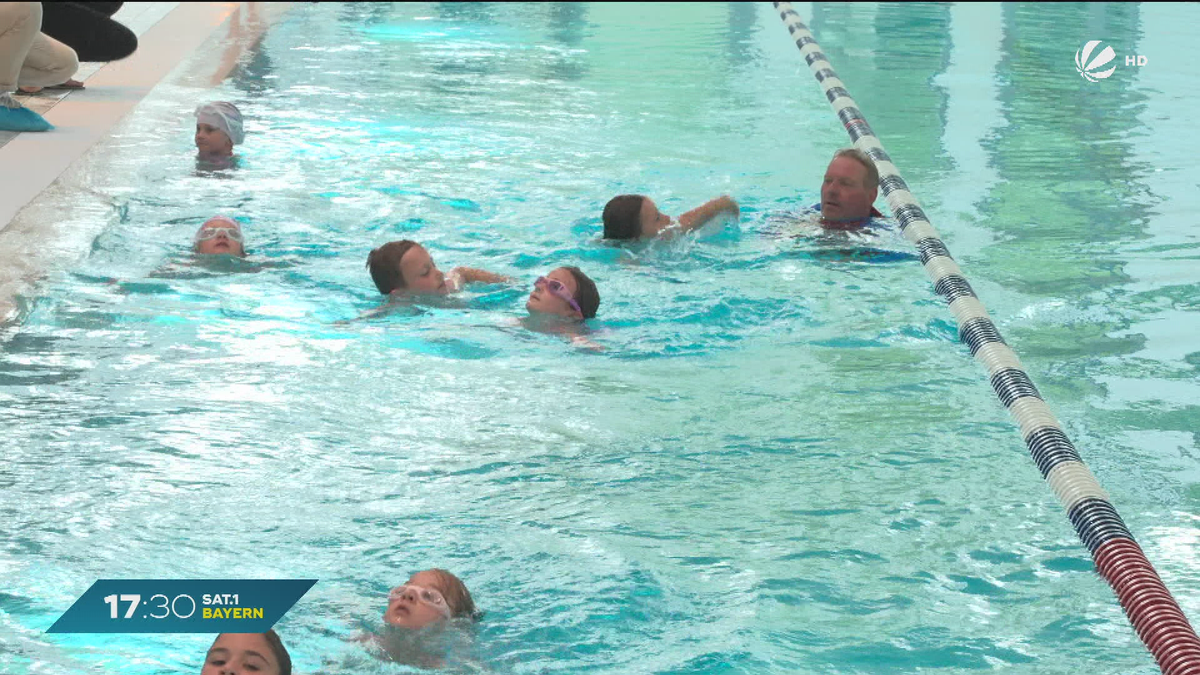 Kraulen statt Brustschwimmen? So lernen Kinder in Ismaning schwimmen
