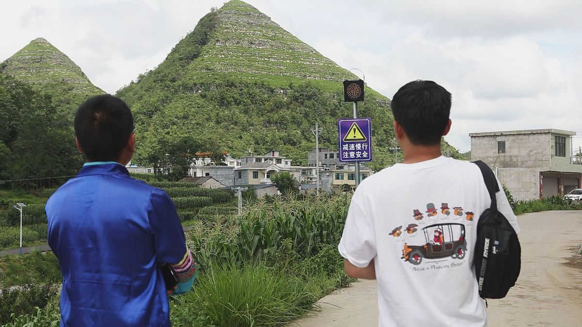 Pyramiden in China: Wunder der Natur oder Touri-Täuschung?