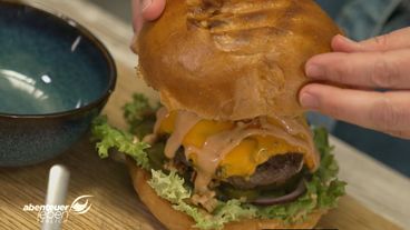 Thema u.a.: Fastfood Hack Bite Burger