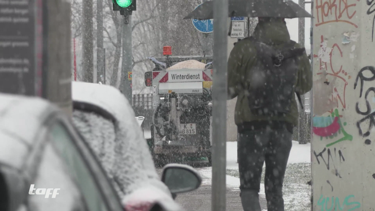 Schnee und extreme Glätte - Tief Gerdrun legt Deutschland lahm