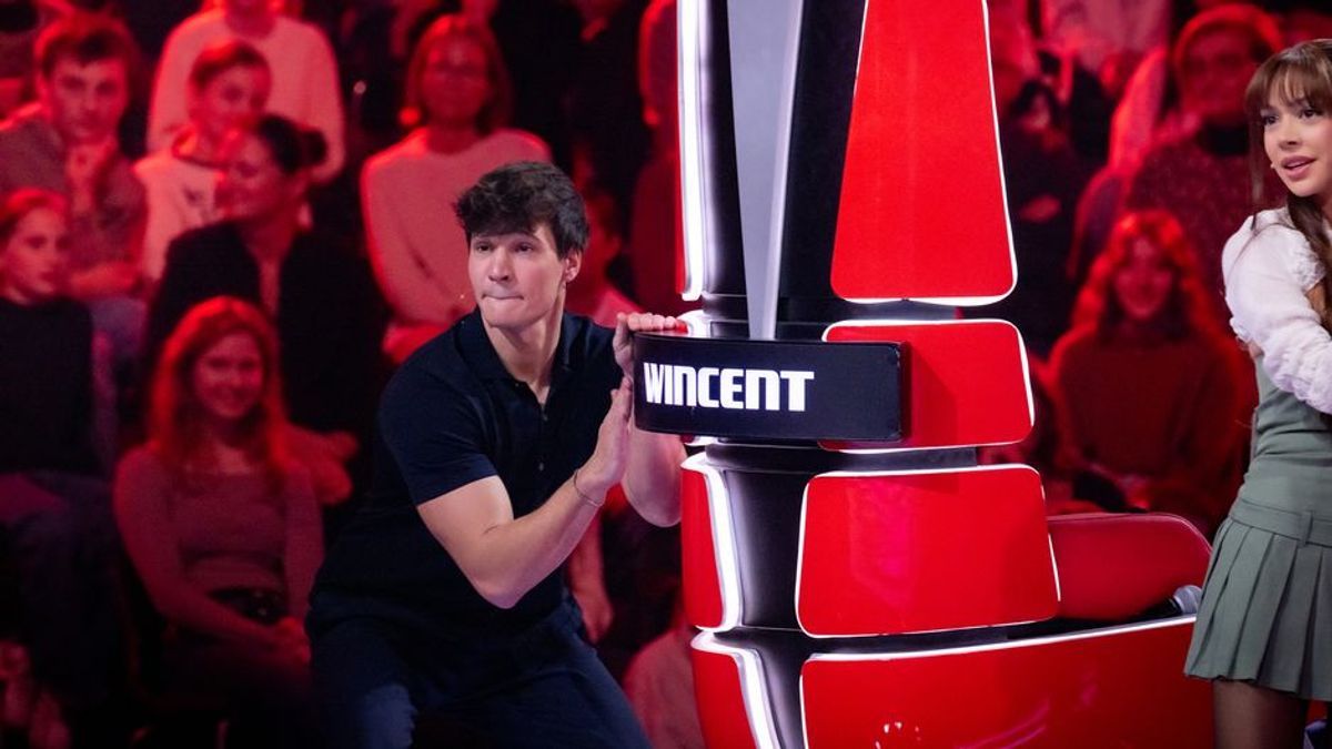 S13E03: Mit Gebärdensprache - Blind Auditions 3: Goldkehlchen und Rockerinnen