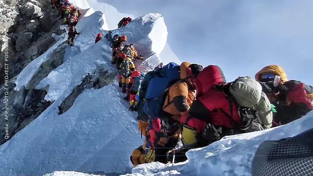 Wegen Stau am Gipfel: Zahl der Toten am Mount Everest