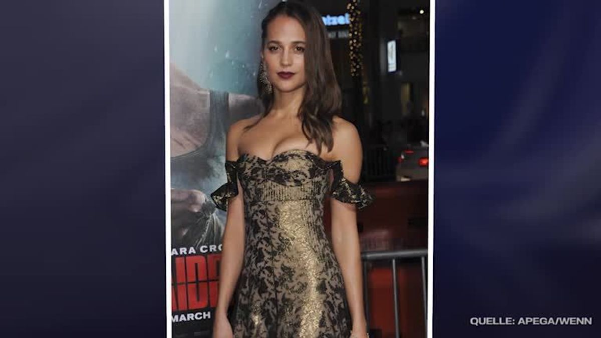 Alicia Vikander: "Tomb Raider"-Star megaheiß bei Filmpremiere