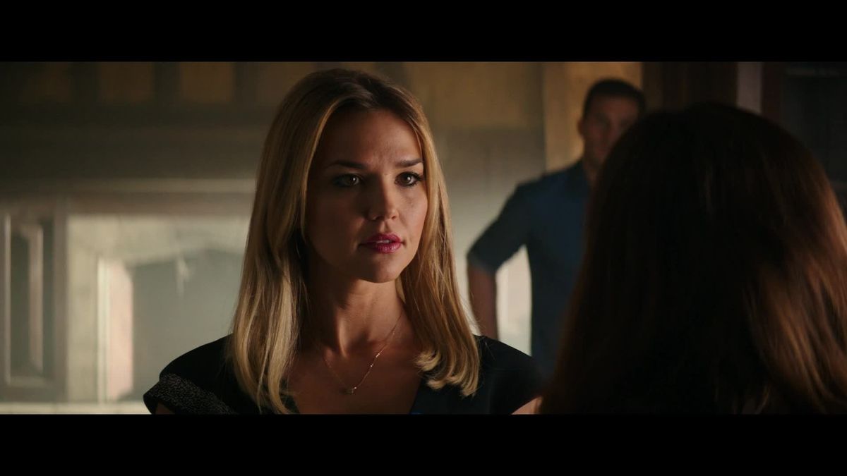 Shades of Grey: Befreite Lust mit Arielle Kebbel