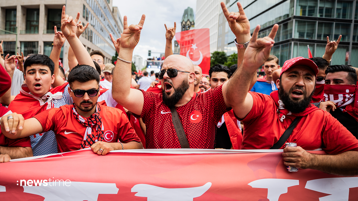 Nach EM-Wolfsgruß-Eklat: Polizei bereitet sich auf Türkei gegen Niederlande vor