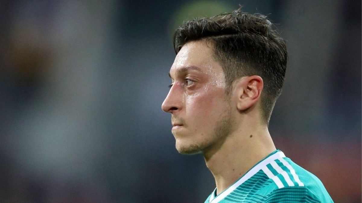 Rücktritt war "richtig": Özil bekräftigt Vorwürfe gegen DFB