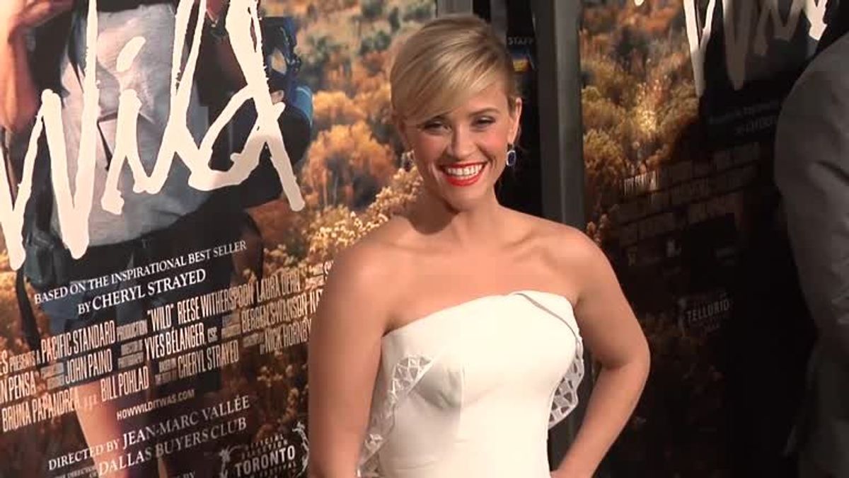 Stars_reesewitherspoonaufpremiere_ST1416567561_HDwide25