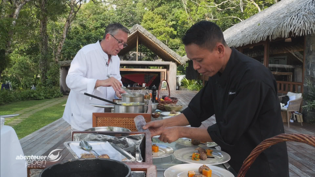 Das Duell: Deutsche Klopse gegen malaysische Curry-Fleisch-Klößchen