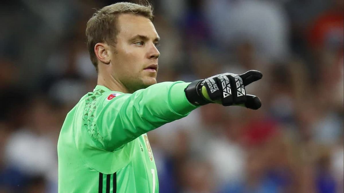 Manuel Neuer postet ein Selfie - aber niemand achtet auf ihn