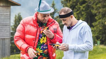 Von Schlafwandeln, Abseilen und der HAK-Matura