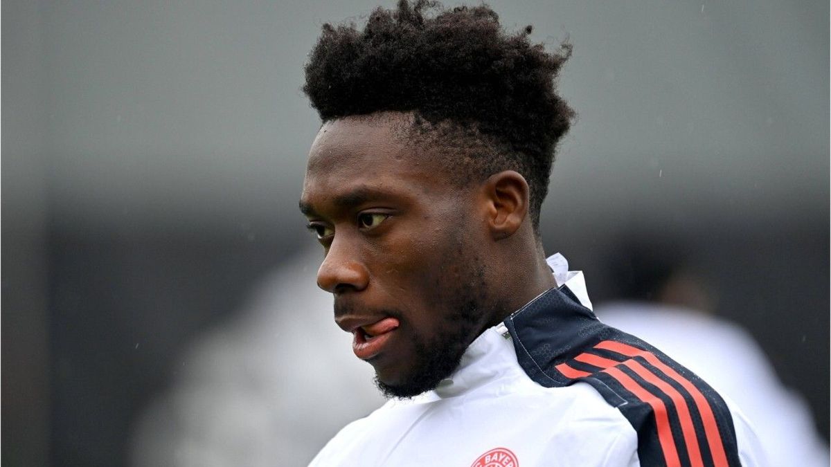 "Was für ein Desaster": Bayern-Star Javi Martínez über Teamkollege Alphonso Davies