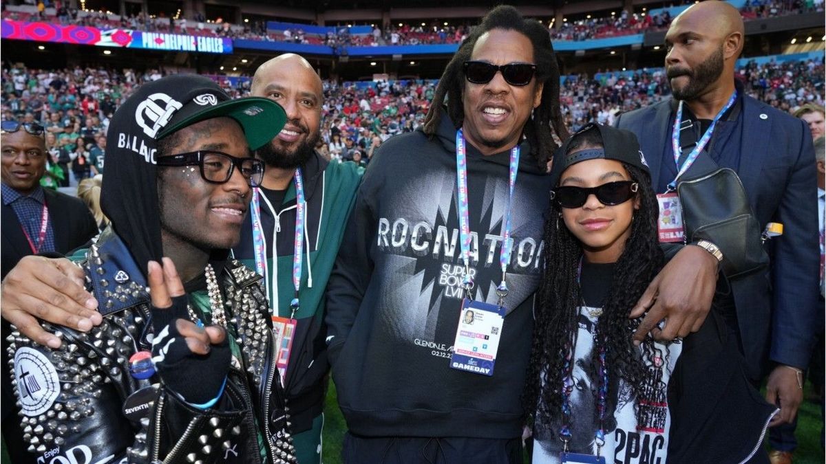 Super Bowl 2023: Diese Megastars waren im Stadion