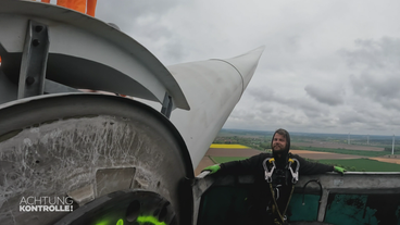 Reparatur in schwindelerregender Höhe - Windpark Uelzen