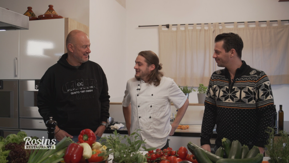 So geht Cordon bleu: Max begeistert Frank Rosin mit dem Schnitzelklassiker