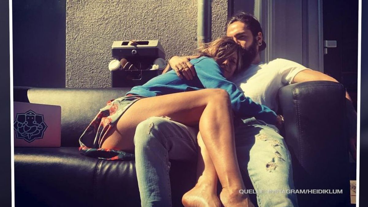 Heidi Klum und Tom kuscheln vor seltsamer Kulisse