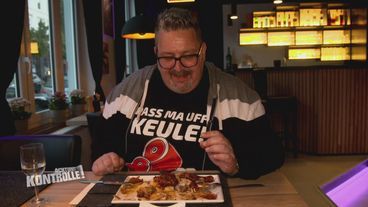 Besoffener Hahn - Brathähnchentest mit Marco Schmidbauer
