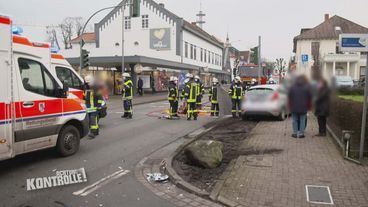 Thema u. a.: Fahrerin behindert Unfallstelle - Polizei Bremervörde