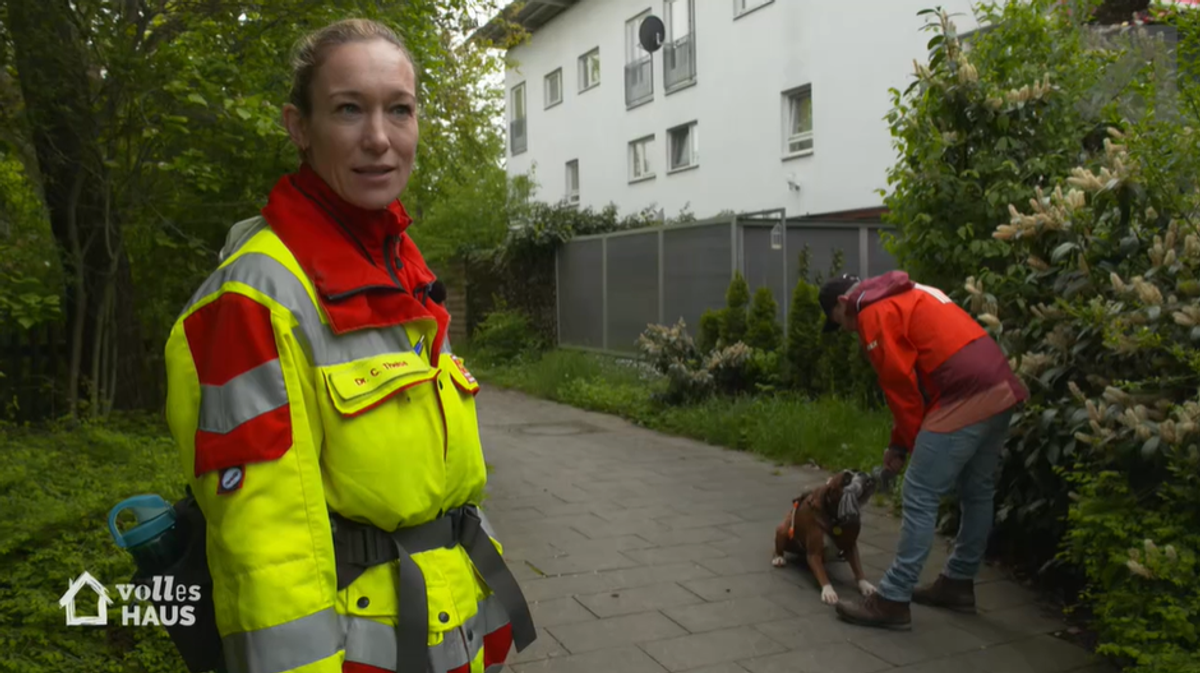 BUNTE - live: Christine Theiss – von der Profi-Kickboxerin zur Lebensretterin