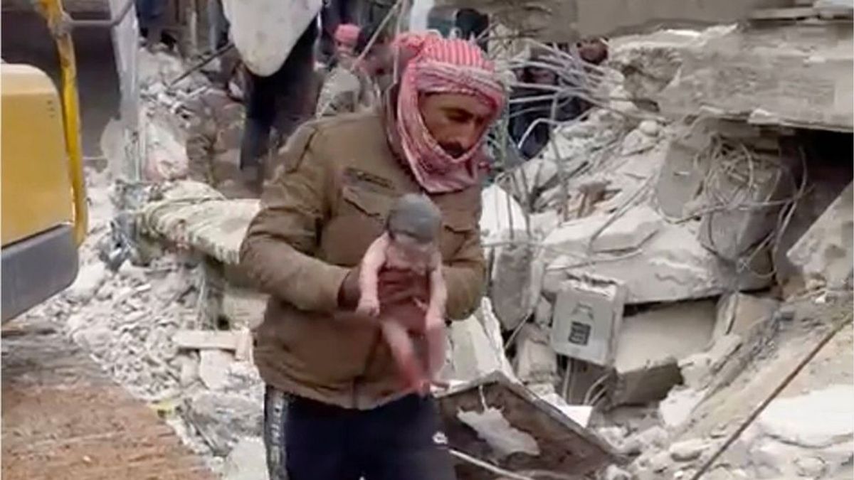 Nach Erdbeben in Türkei und Syrien: "Wunderbaby" in Trümmern geboren