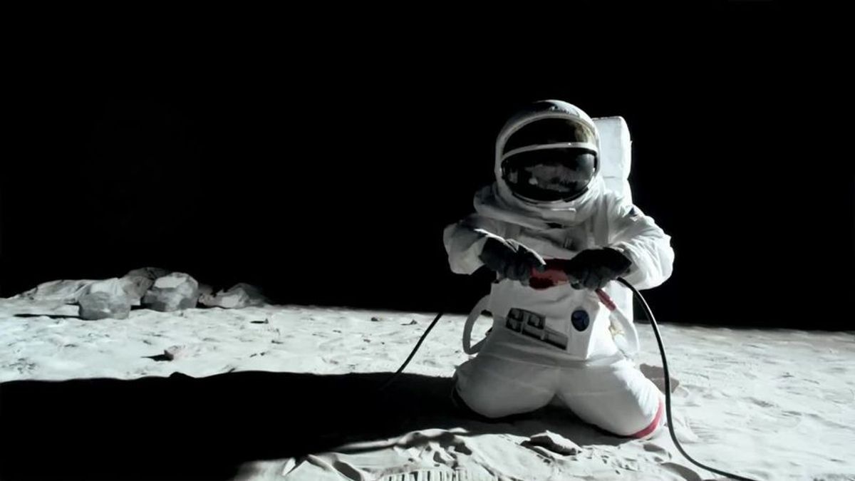 Reise zum Mond: Forscher wollen einen Weltraumaufzug bauen