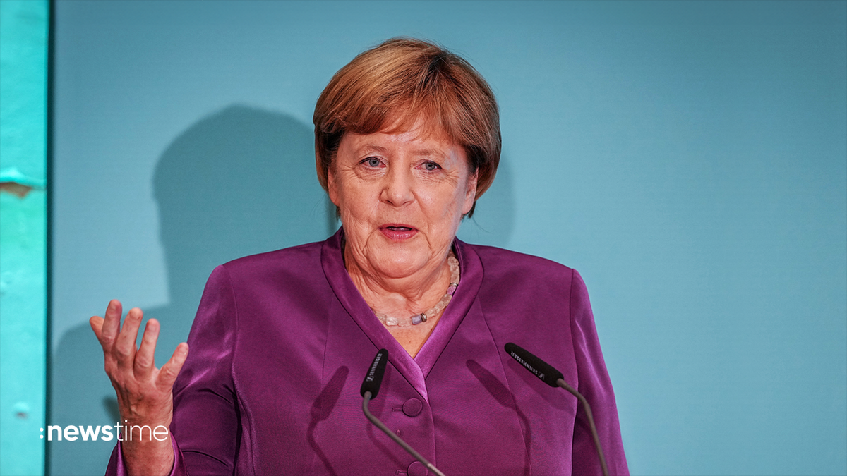 16 Jahre Angie: Merkel stellt Buch vor