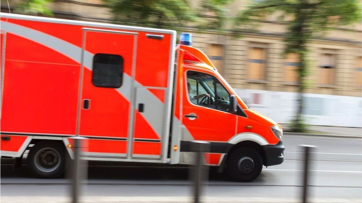 Betrunkener fährt mit Rettungswagen davon - samt Patienten und Ärzten