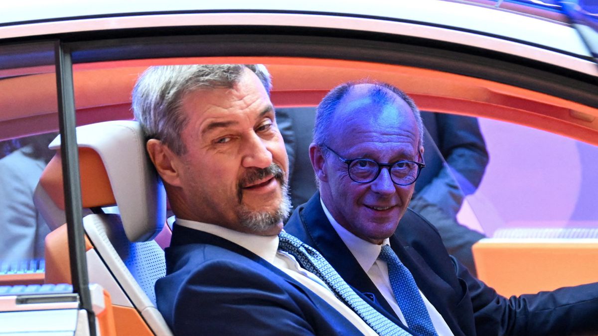 Merz gibt auf der IAA den Kurs vor
