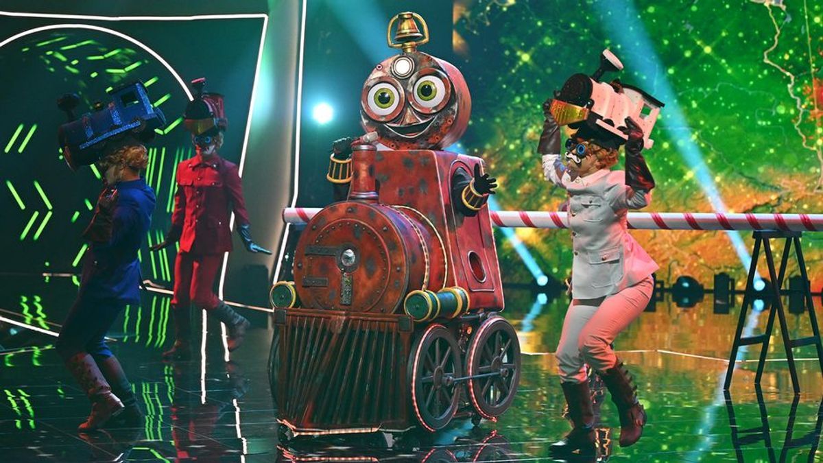 Die Lokomotive sorgt für Tanzstimmung mit "The Loco-Motion" von Kylie Minogue