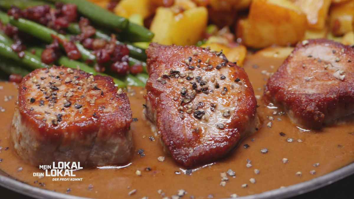  Schweinefilet-Pfännchen mit Cognac-Pfefferrahmsoße