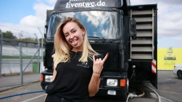 Trucker Babes: Technik-Probleme und Wochenendparty