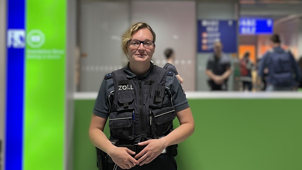 Thema u. a.: Zollkontrolle in Frankfurt: Verena und Nico kontrollieren