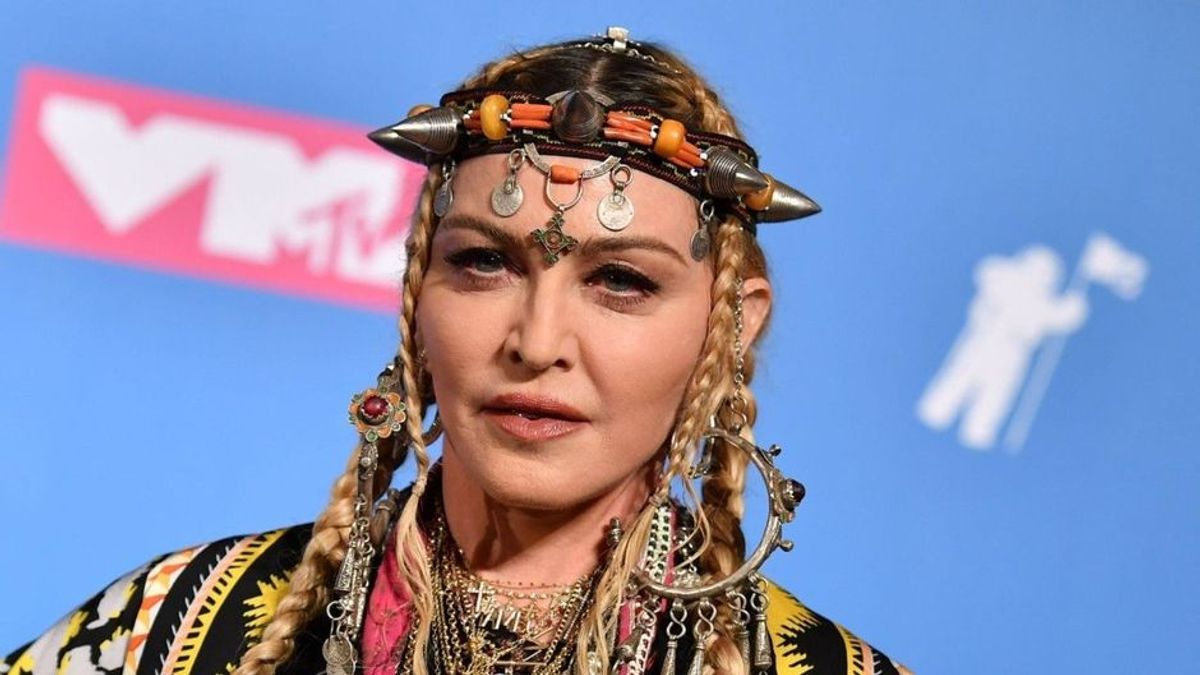 "Überwältigende Schmerzen": Große Sorge um Madonna