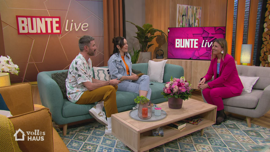 BUNTE - live: Gerüchte über Fürstin Charlène und Vaterschaft bei Robert De Niro
