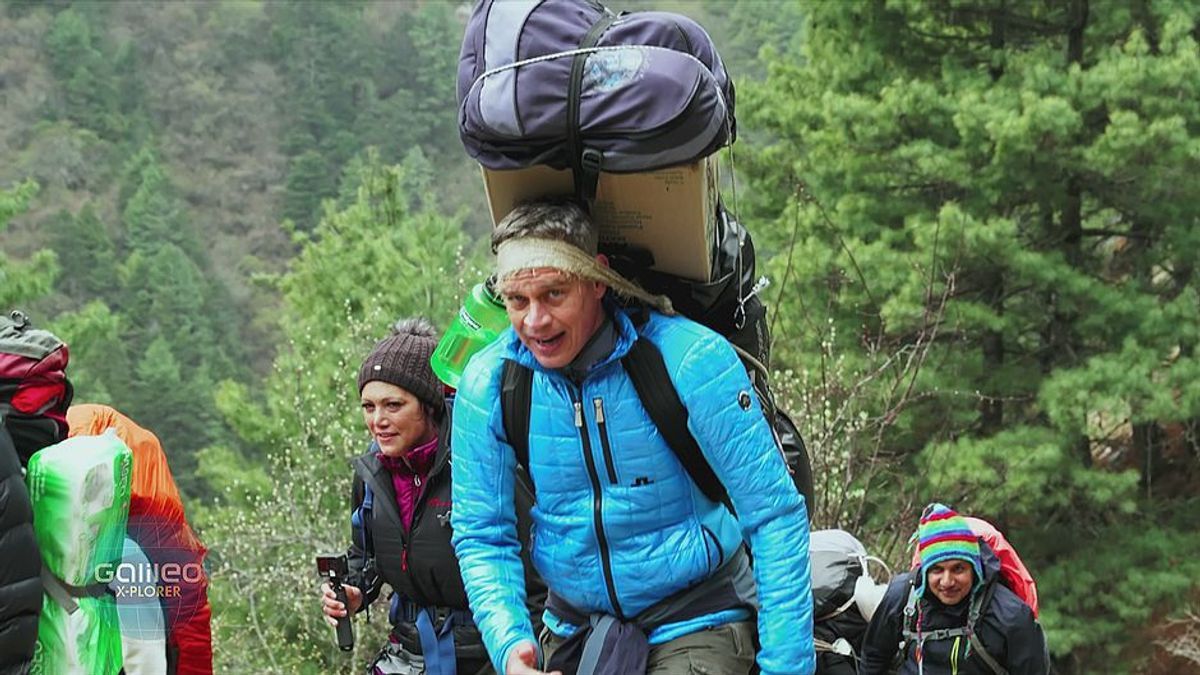 Kräftezehrender Aufstieg zum Base Camp: Everest - all inclusive - Teil 1