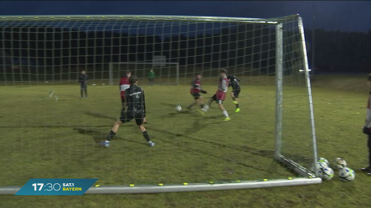 Bayernsport: Fußball beim 1. FC Oberhaid