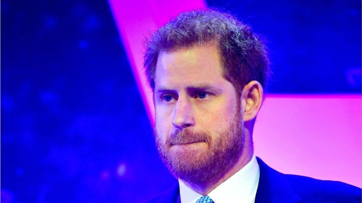 Video: Prinz Harry bricht auf Bühne in Tränen aus
