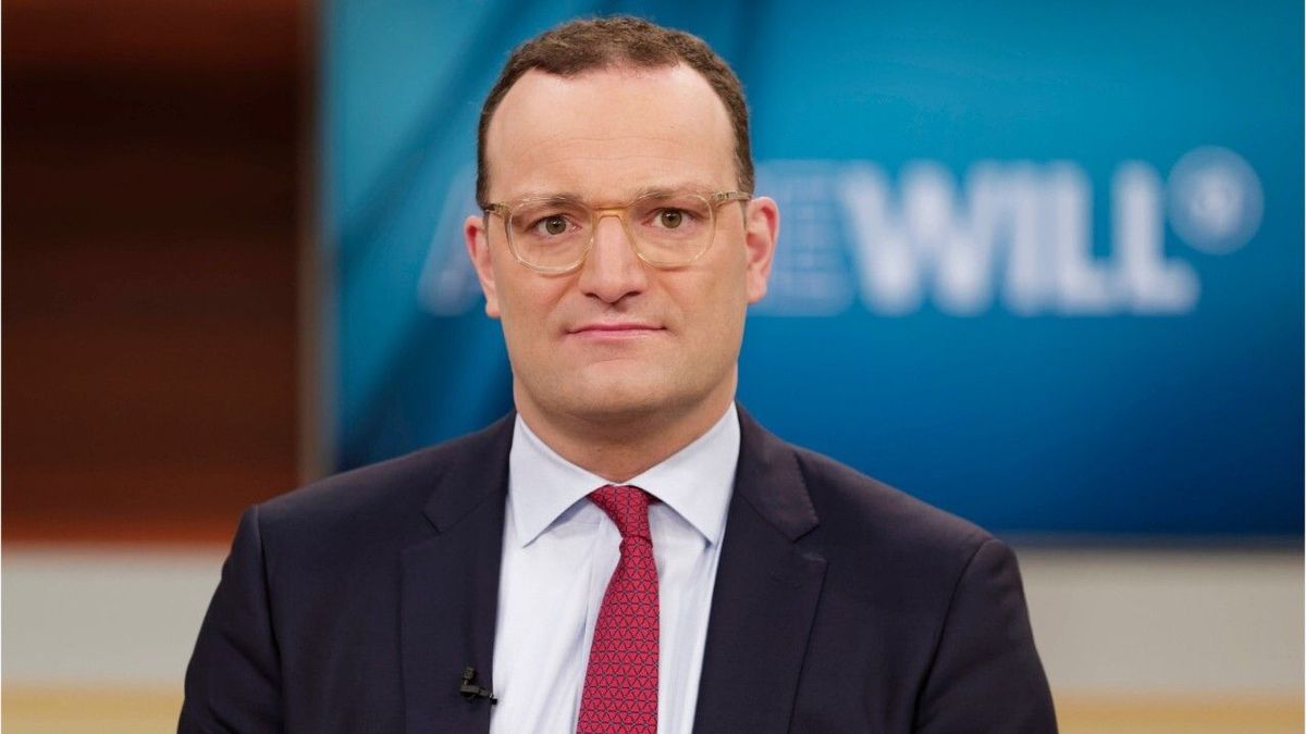 Spahn räumt fatalen Fehler vor vierter Welle ein