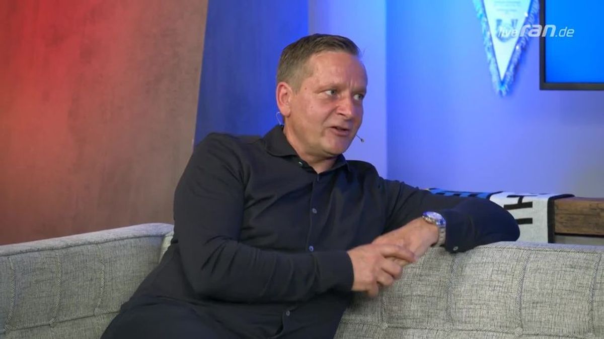 "Schalke gehört in die 1. Liga": Heldt drückt S04 die Daumen für den Aufstieg