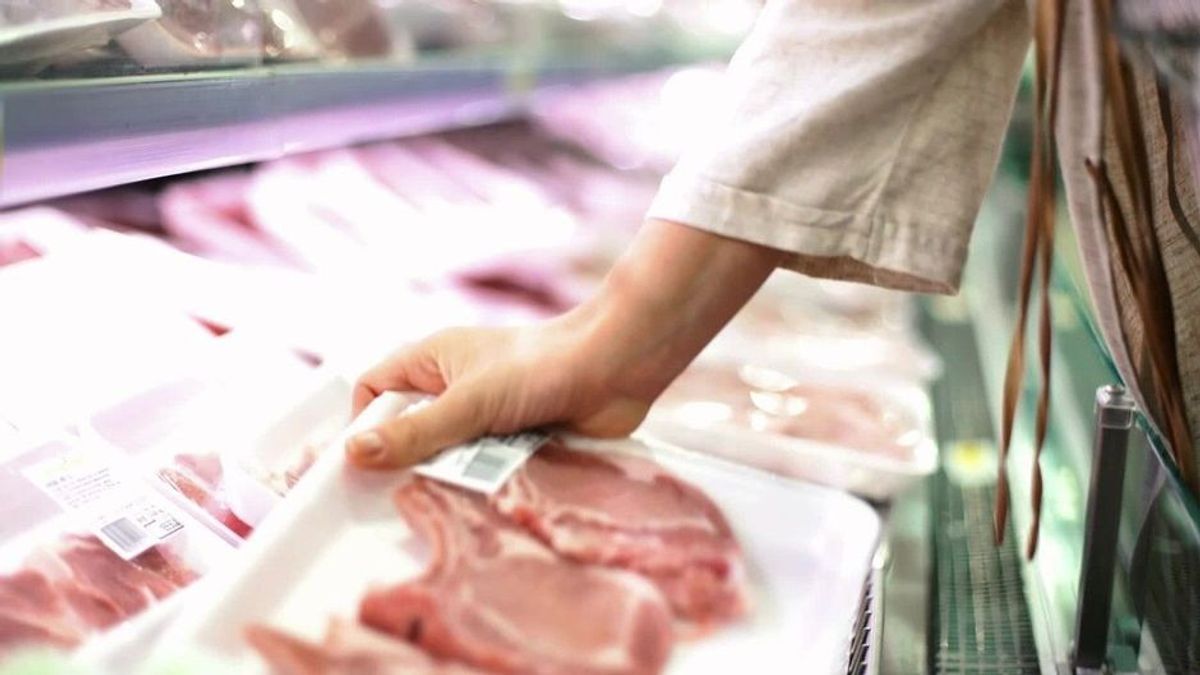 Fleisch-Hammer! Erster Discounter senkt Preise