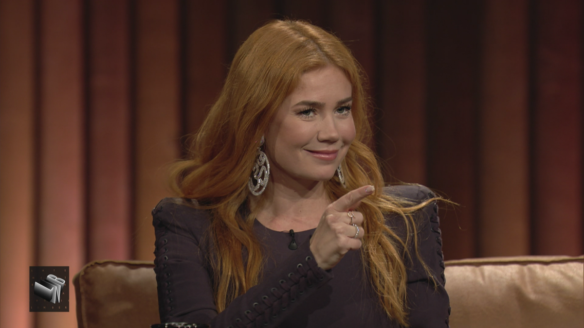 Palina Rojinski über ihren Astro-Guide & Berghain-Besuche
