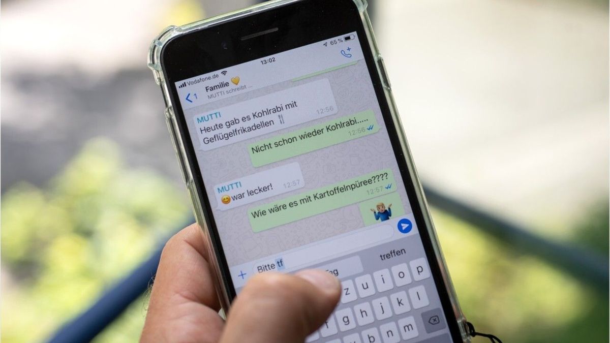 Dritter blauer Haken bei WhatsApp? Das steckt dahinter