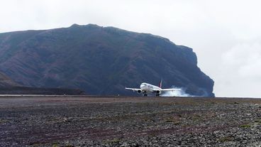 Gefährliche Landung auf St. Helena