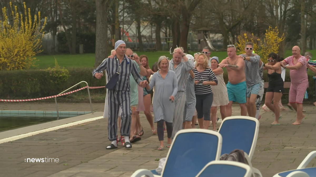 Am letzten kalendarischen Wintertag: Freibad-Saison in Karlsruhe eröffnet