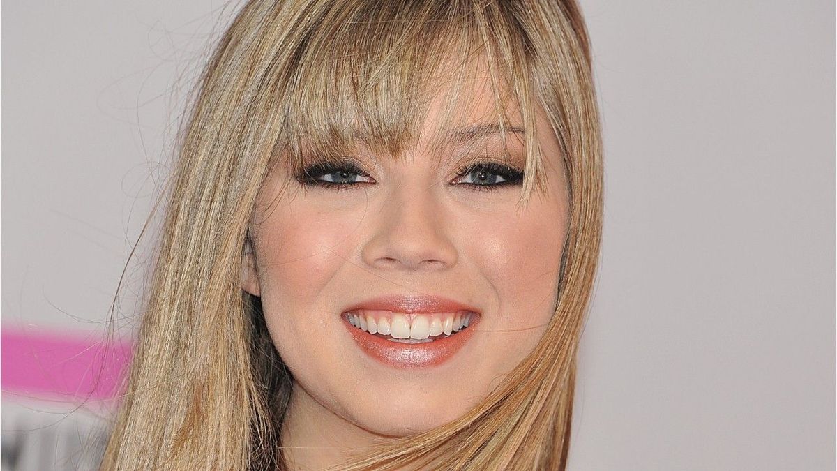 iCarly-Star Jennette McCurdy freut sich über Tod der Mutter