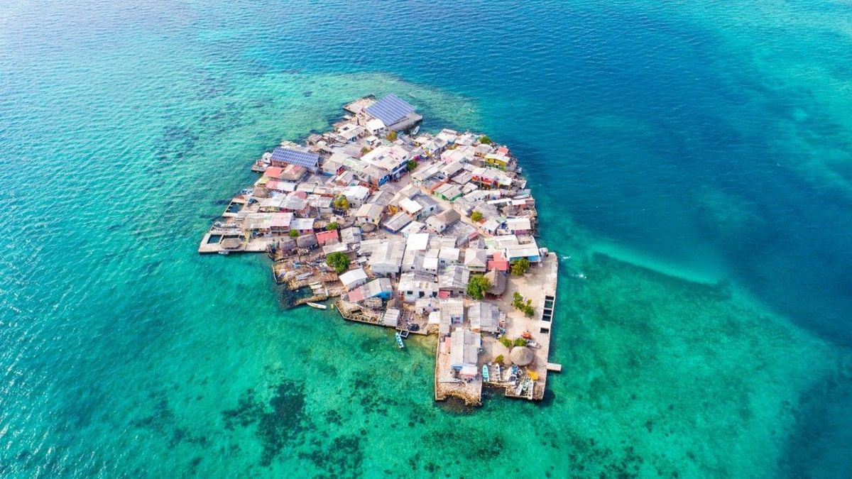 Aus diesem verrückten Grund ist das die überfüllteste Insel der Welt