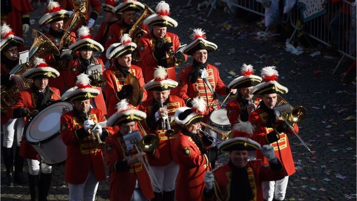 Sturmwarnung zu Karneval: Rosenmontagszüge in Gefahr?