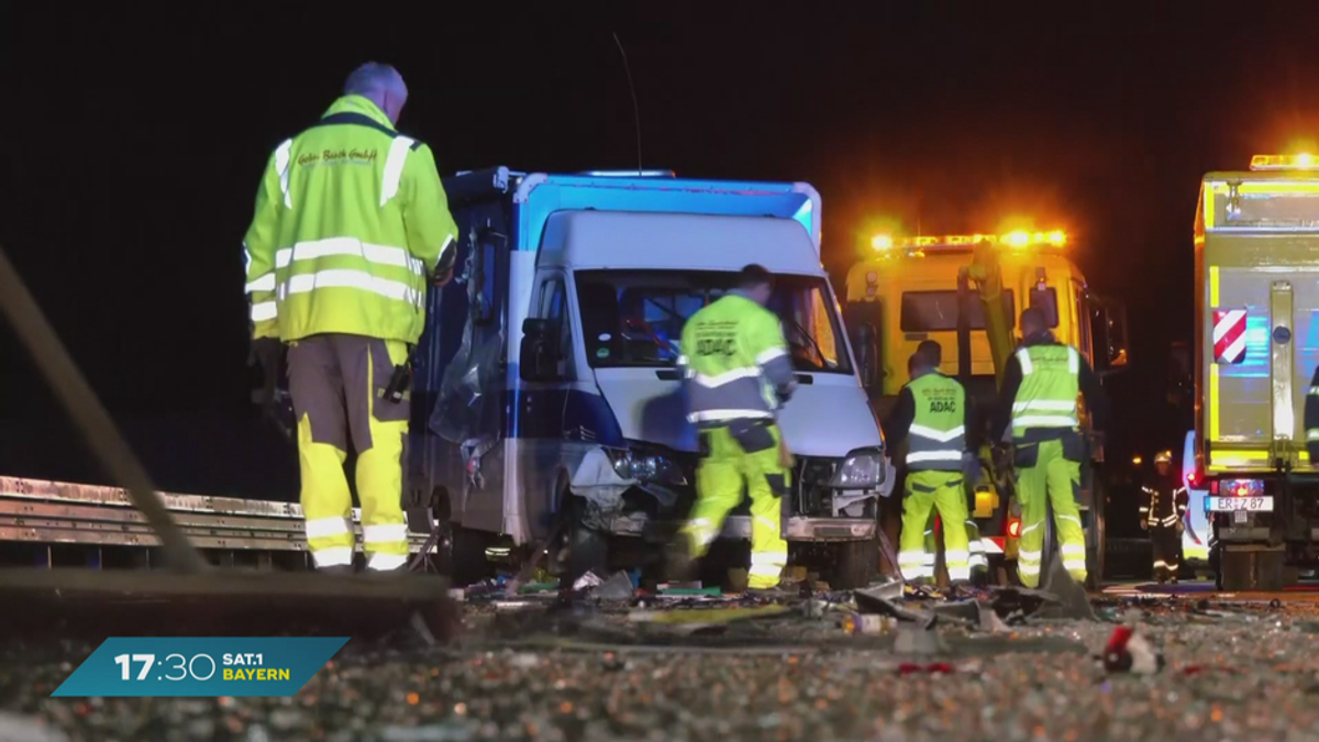 Schwerer Unfall auf A73: Bus rast ungebremst in Wohnmobil