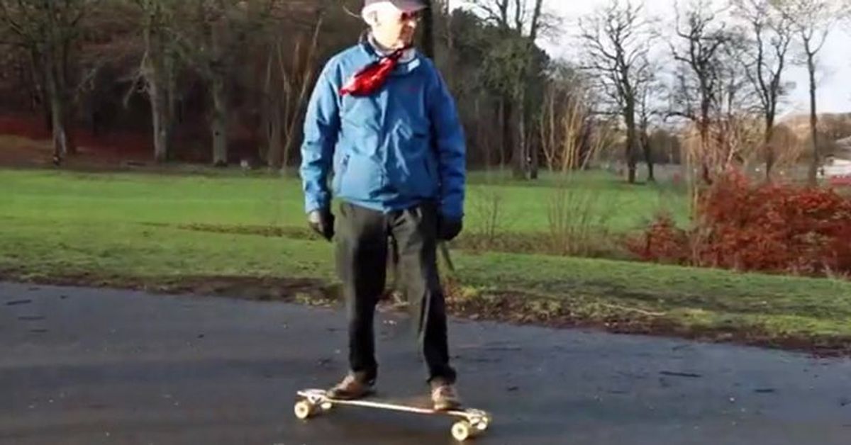 woit_fnr_tp7_61e123e93b9275135b16e3c6_SkaterOpa_ST1642157518
