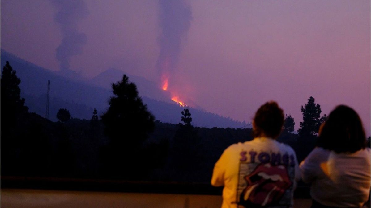 Dutzende Erdbeben, zweiter Lavastrom: Vulkan auf La Palma wütet weiter