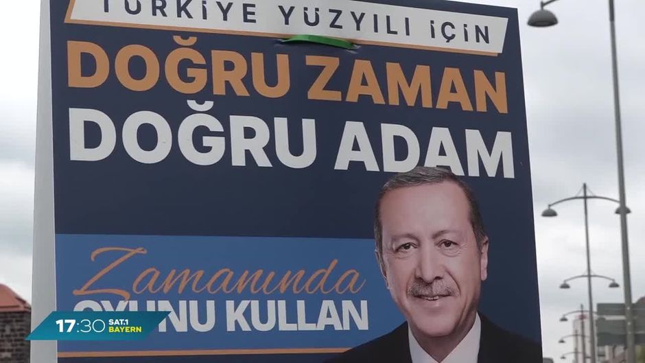 Heftige Kritik an türkischen Wahlplakaten: Stadt Nürnberg reagiert | Sat1
